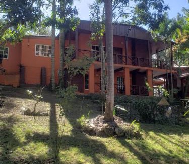 Pedro Brand Villa | Villa La Mariposa