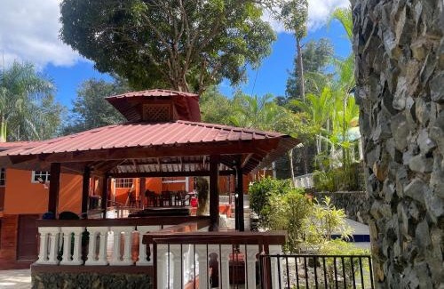 Pedro Brand Villa | Villa La Mariposa
