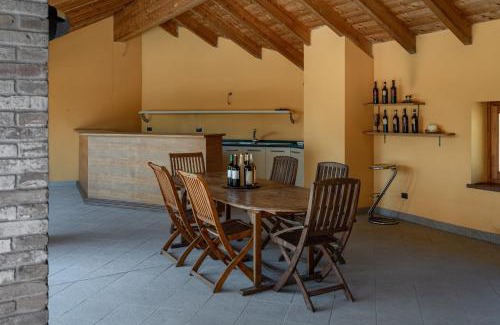 Canelli Casa | Villa La Martina