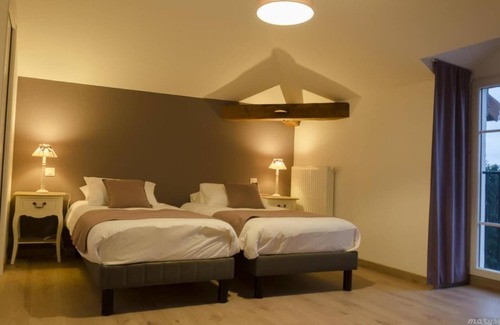 Villieu-Loyes-Mollon Casa | Villa La Maternité