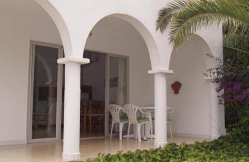 Cala Romantica Casa | Villa La Noria Maurische Bungalows Großer Pool Garten Mit Rasen Und Großen Terrassen