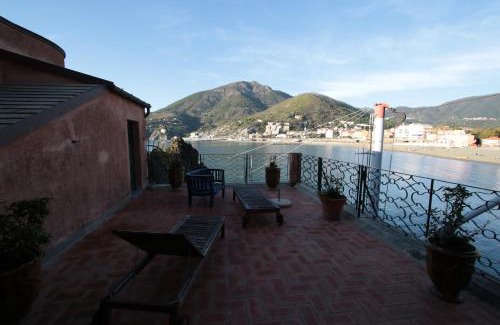 Arzeno Apartamento | Villa La Pietra - Luxury location in Levanto, 5 Terre