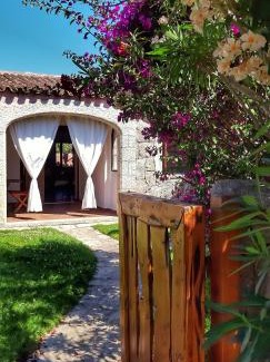 Capriccioli Casa | Villa La Quercia - Capriccioli