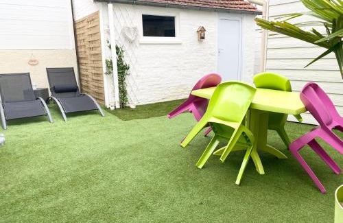 Dieppe Casa | Villa la Vie, Maison entière pour 4 personnes, avec extérieur, Tout inclus, ménage, linge, wifi