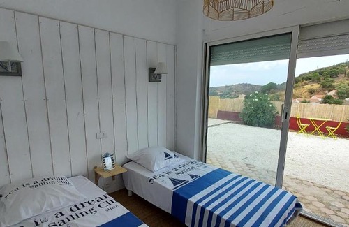 Le Boulou Cama Y Desayuno | Villa Label Vue chambres d'hôtes avec piscine au Boulou