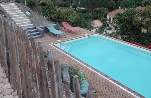 Le Boulou Cama Y Desayuno | Villa Label Vue chambres d'hôtes avec piscine au Boulou
