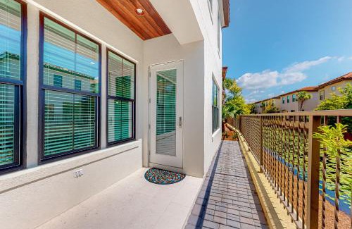 Villa Lago Casa | Villa Lago Seaside Sanctuary