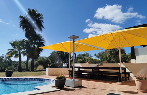 Olhao Villa | "Villa Laguna - Charmy Villa" con piscina privada, terrazas privadas y Wi-Fi
