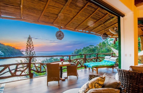 Boca de Tomatlan Hotel | Love Nest Hotel Adults Only by Villa Lala
