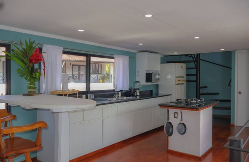 El Cerro Villa | Villa Lapa Fully Equipped and Pool Close to Everything in Manuel Antonio