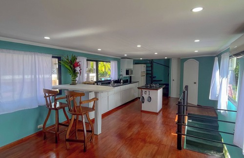 El Cerro Villa | Villa Lapa Fully Equipped and Pool Close to Everything in Manuel Antonio