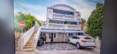 Klenovica Apartamento | Villa Lara