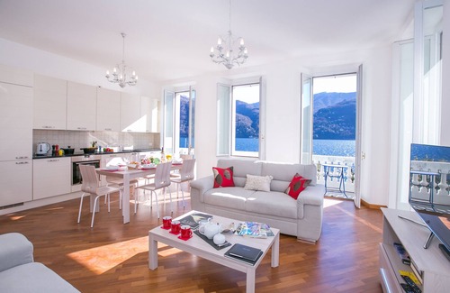 Carate Urio Apartamento | Villa Larius Balcone, Carate Urio, Italia