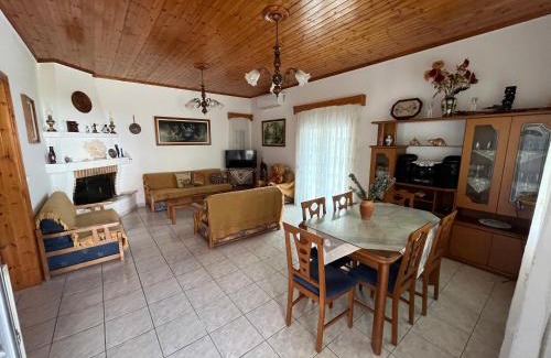 Fanari Casa | Villa Lazaros
