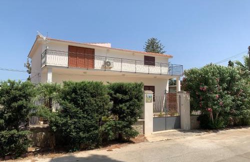 Sant'Andrea Bonagia Villa | Villa Lazzara