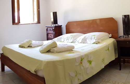 Sainte-Mondane Villa | Villa