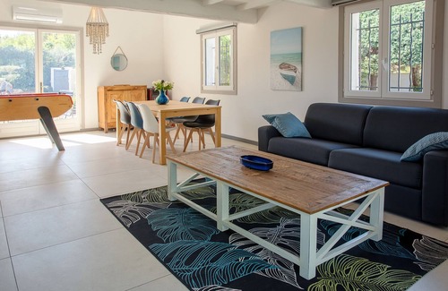 Cuers Villa | Villa 'Le Motu' con piscina privada, Wi-Fi y aire acondicionado
