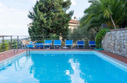 La Spezia Villa | Villa Le Palme Swimming-Pool & Relax in the Gulf of Poets