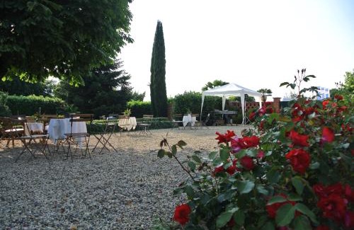 Cavour Cama Y Desayuno | VILLA LE ROSE