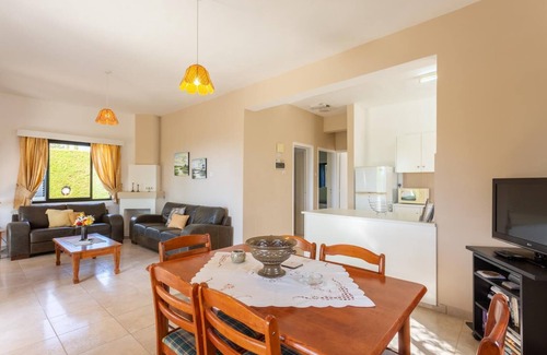 Pegeia Villa | Villa Lela Tria - Dos Habitaciones Villa, Capacidad 5