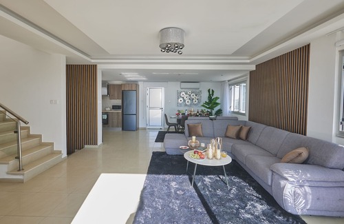 Ayia Thekla Villa | Villa Lenia, impresionante villa frente al mar 3BDR con piscina, cerca de la playa