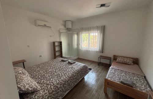 Novi Becej Casa | Villa Leon