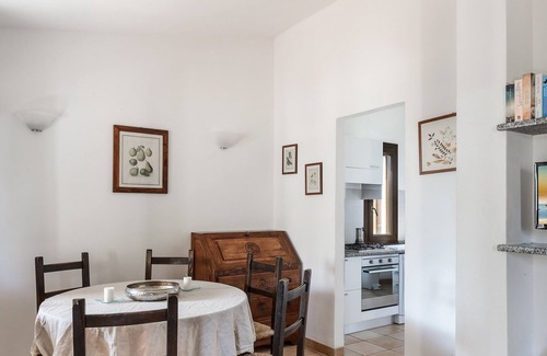 Costa Rei Villa | Villa 'Leonilde' con terraza privada, Wi-Fi y aire acondicionado