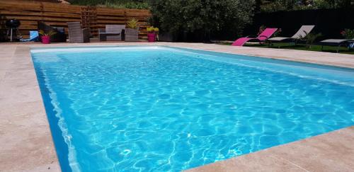 Le Luc Villa | Villa les 2 Oliviers