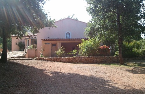 Besse-sur-Issole Villa | Villa les Caillols, vista al viñedo, piscina privada, entre Aix-en-Pce y St Tropez