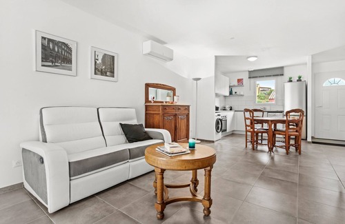 Carces Villa | Villa 'Les Coteaux Du Soleil' con piscina privada, Wi-Fi y aire acondicionado