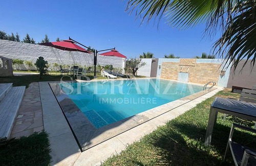 Mrezga Villa | Villa Les Hirondelles S+4