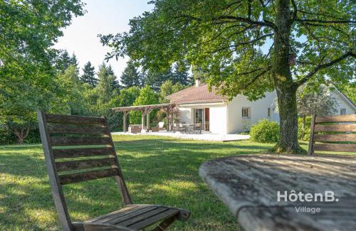 Eyjeaux Casa | Villa Les Papillons Haven of Peace and Comfort