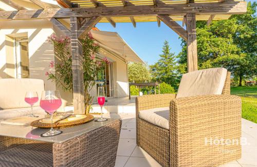 Eyjeaux Casa | Villa Les Papillons Haven of Peace and Comfort