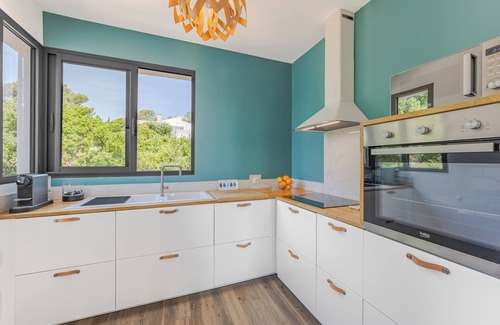 Saint-Aygulf Villa | Villa Les Santons - Sea view, private pool and quiet in Fréjus