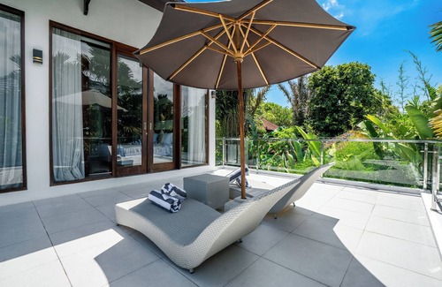Sunset Road Villa | Villa Liamax (By JB Villas)