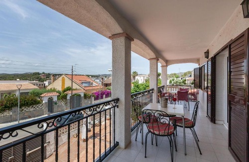 Vilanova I la Geltru Casa | Villa Lilia