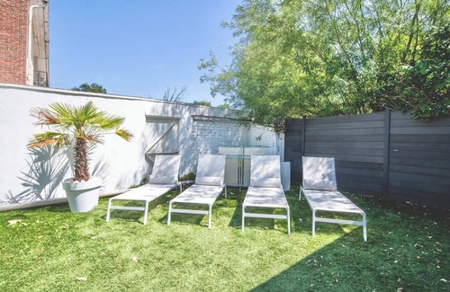 Mons-en-Baroeul Villa | Villa Lille Métropole, near old Lille, golf courses. sleeps 9 & garden