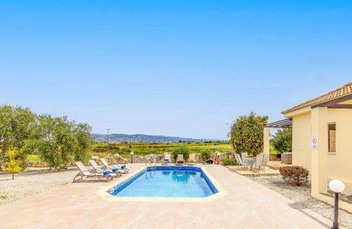 Latchi Villa | Villa Lime Tree