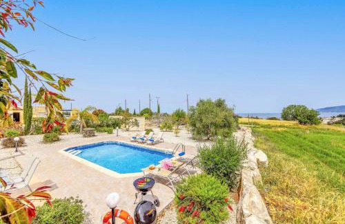 Latchi Villa | Villa Lime Tree