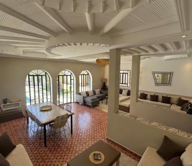 Ghazoua Villa | Villa Little Italy Essaouira avec piscine privée 10min des plages
