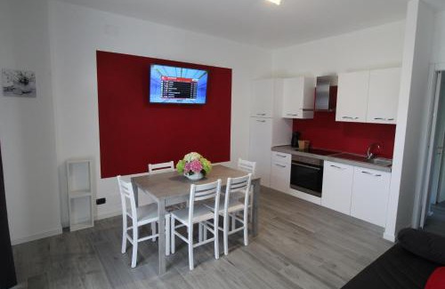 San Benedetto di Lugana Apartamento | Villa Lori Apartments Garden and Beach