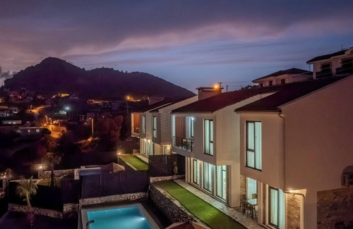 Sogut Villa | Villa LOTUS özel havuzlu lüks villa,özel bahçe ve veranda , açık alanda, veranda