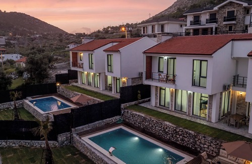 Sogut Villa | Villa LOTUS özel havuzlu lüks villa,özel bahçe ve veranda , açık alanda, veranda