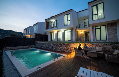 Sogut Villa | Villa LOTUS özel havuzlu lüks villa,özel bahçe ve veranda , açık alanda, veranda