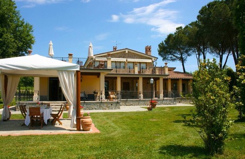 Castiglion Fiorentino Villa | Villa Lucia - Tuscan villa with private pool