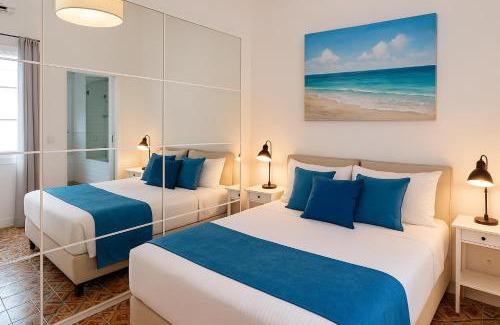 Sliema Casa | Villa Luciano - Rooftop Jacuzzi, BBQ, Billiards & Steps from Sea