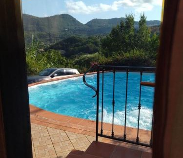 San Giovanni a Piro Cama Y Desayuno | Villa Ludoniccò