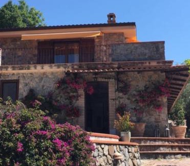 San Giovanni a Piro Cama Y Desayuno | Villa Ludoniccò