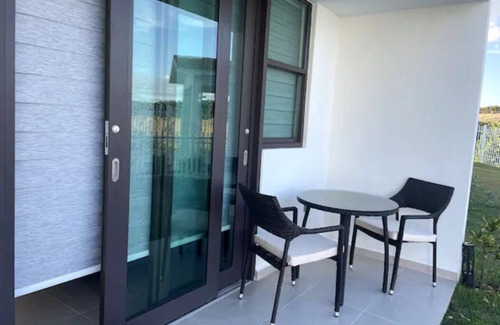 Bajura Casa | Villa Luna at Marbela Casa de Playa