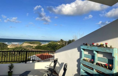 Bajura Casa | Villa Luna at Marbela Casa de Playa